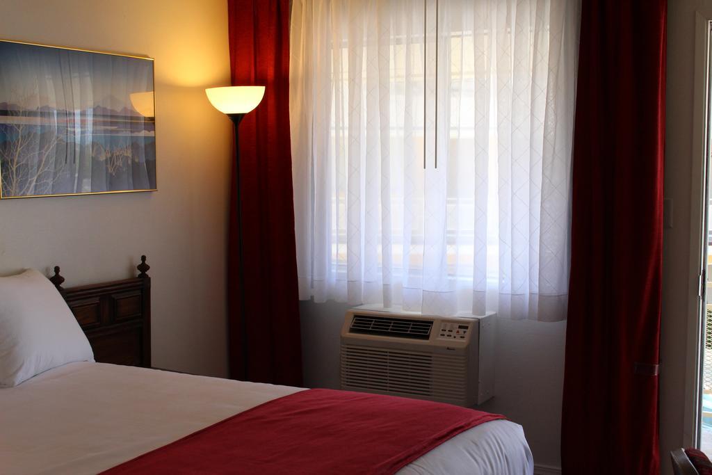 Sovana Inn Medford Rom bilde