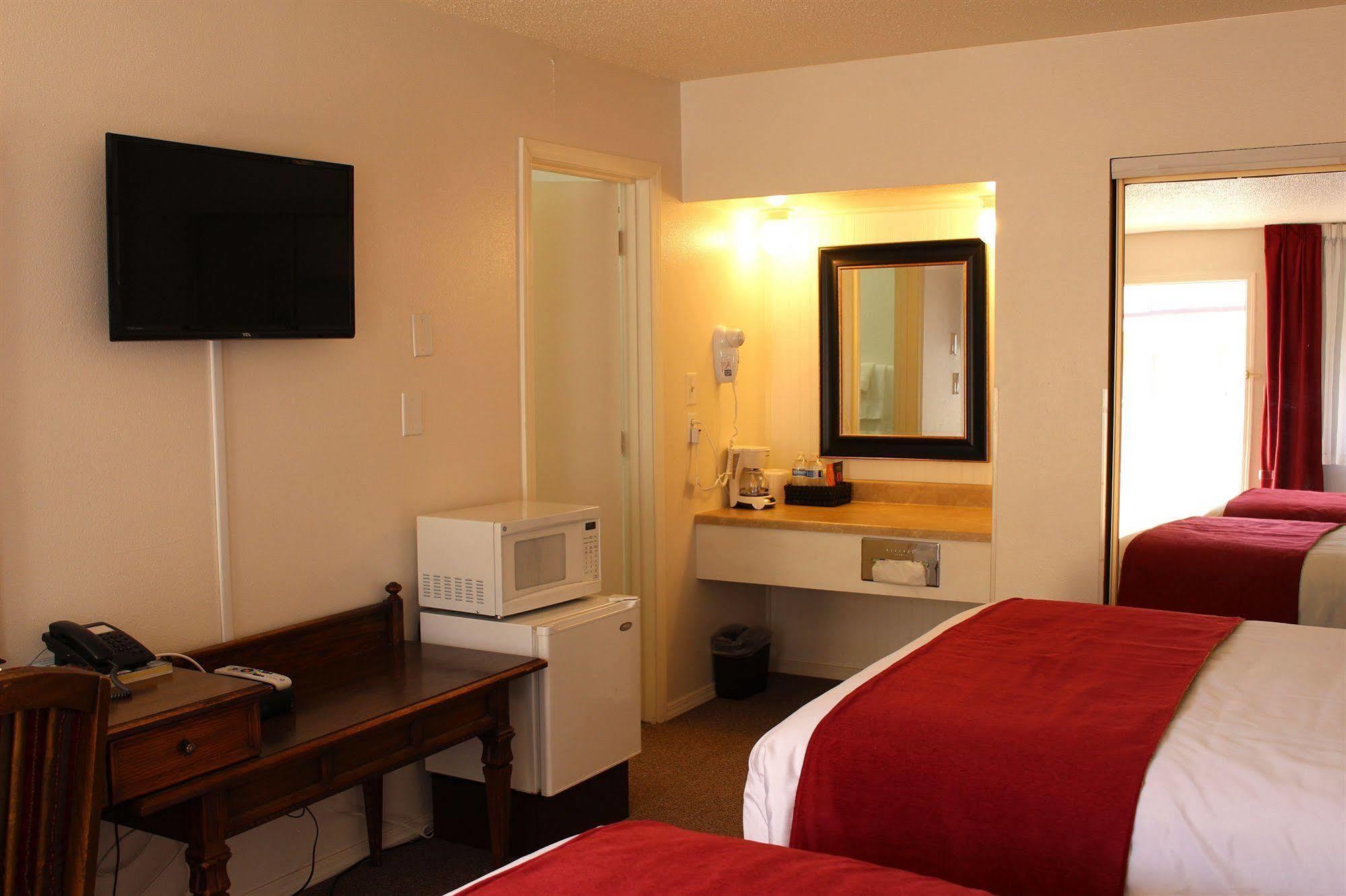 Sovana Inn Medford Eksteriør bilde